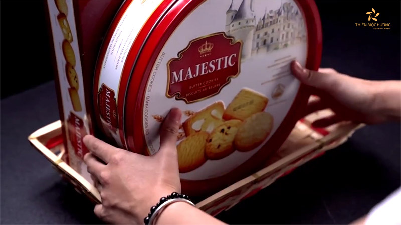 cach-goi-qua-tet-cac-buoc tự làm giỏ quà tết