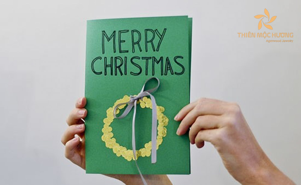 cach-lam-thiep-giang-sinh-10 Cách làm thiệp giáng sinh từ chỉ màu