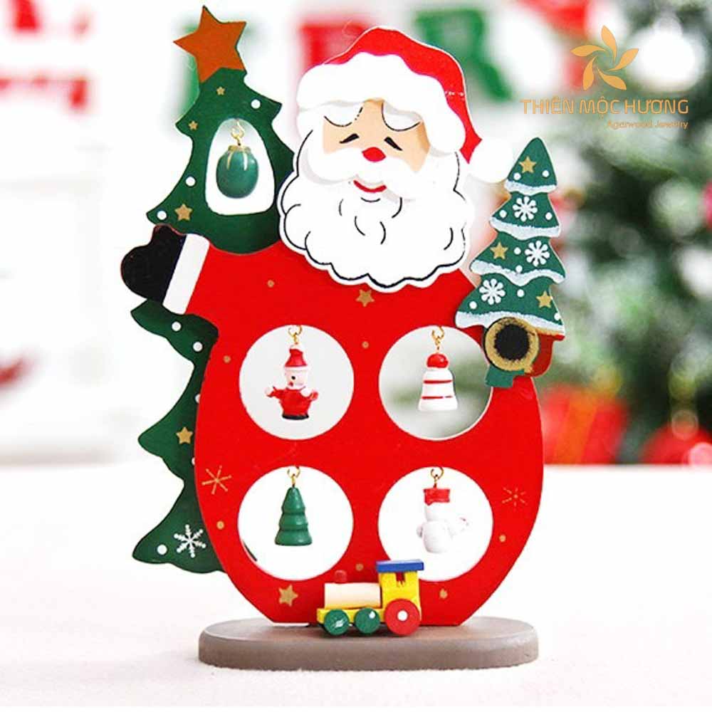 cach-lam-thiep-giang-sinh-7 Cách làm thiệp giáng sinh hình ông già Noel