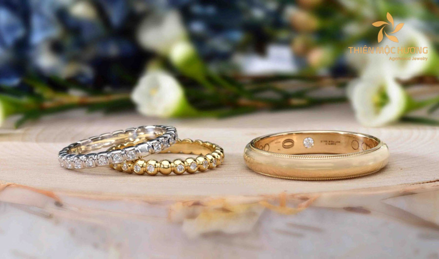 co-nen-mua-nhan-cuoi-vao-thang-co-hon-4-scaled-1 Những điều cần phải chú ý khi mua nhẫn cưới tháng cô hồn