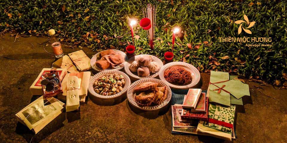 cung-co-hon-hang-thang-12 Các lễ vật cần thiết trong buổi cúng cô hồn