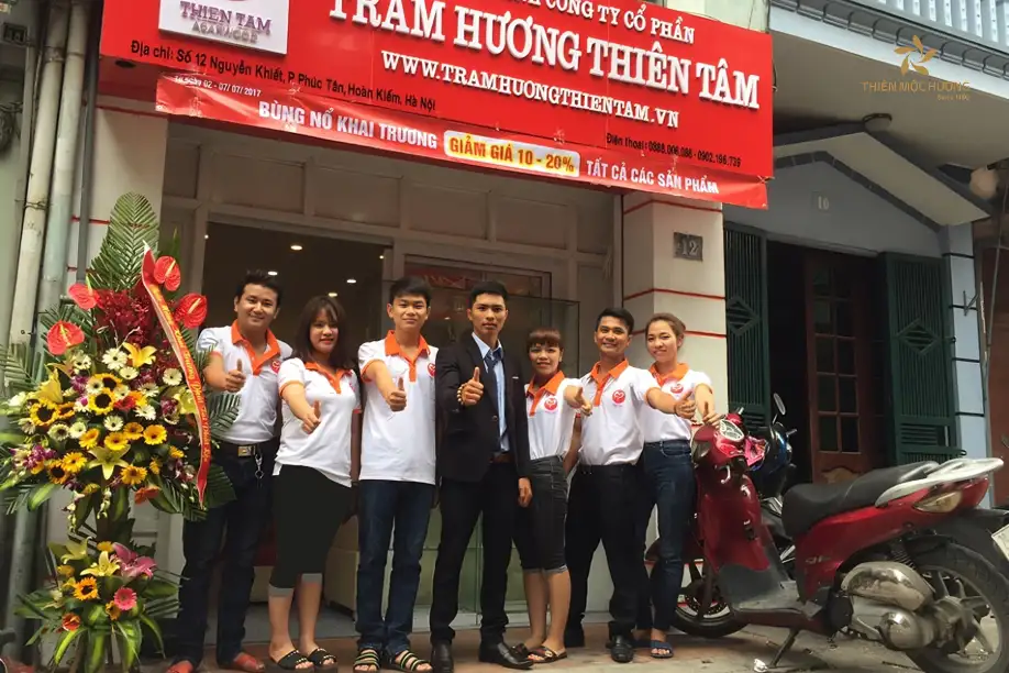 dia-chi-mua-ban-tram-huong-ha-noi-1-1 Cửa hàng trầm hương Thiên Tâm