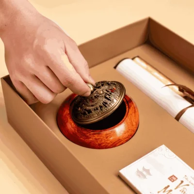 Alternative view of Lư Gỗ Đốt Trầm Hương Họa Tiết Long Phụng