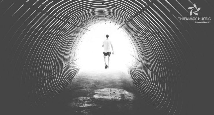 mo-thay-con-minh-song-lai-739x400-1 mơ thấy con mình chết đi sống lại