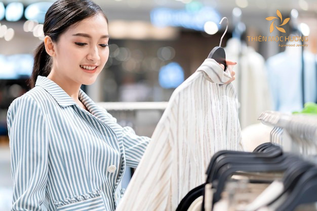 mua-quan-ao-thang-co-hon-3 Tháng cô hồn có nên mua quần áo không