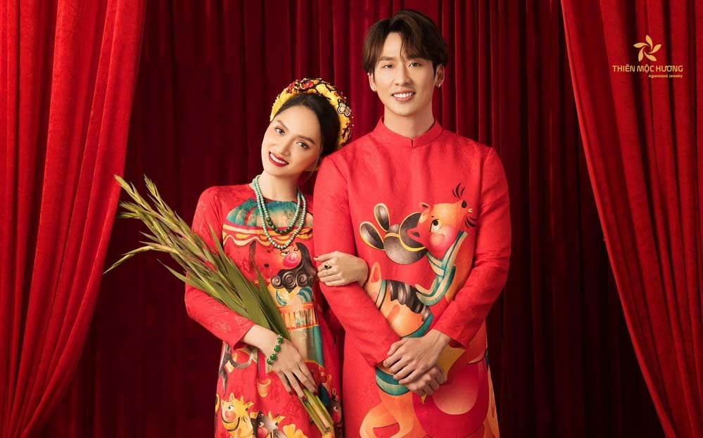 Mùng 1 mặc màu gì? - Màu đỏ luôn là sự lựa chọn hàng đầu