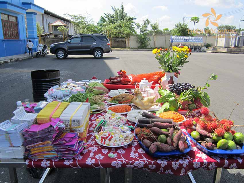 ngay-cung-co-hon-thang-7-2 Giờ cúng cô hồn rằm tháng 7 lý tưởng chính là giờ Dậu (từ 17:00 đến 19:00)