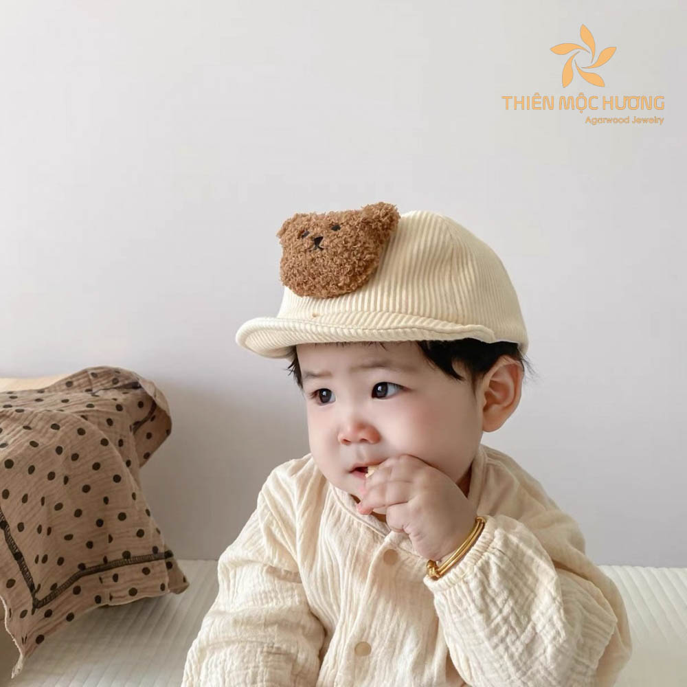 Quà Noel cho con trai 10 tuổi là mũ nón ấm áp cho mùa Giáng Sinh