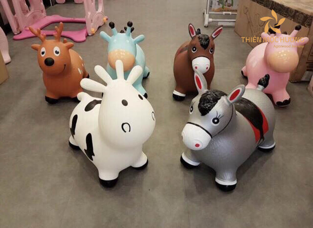 Quà Noel cho bé trai 12 tuổi là thú nhún