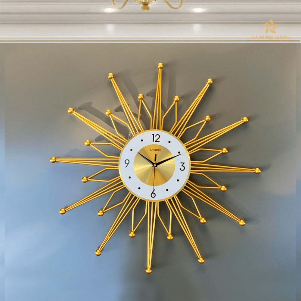 Đồng hồ treo tường