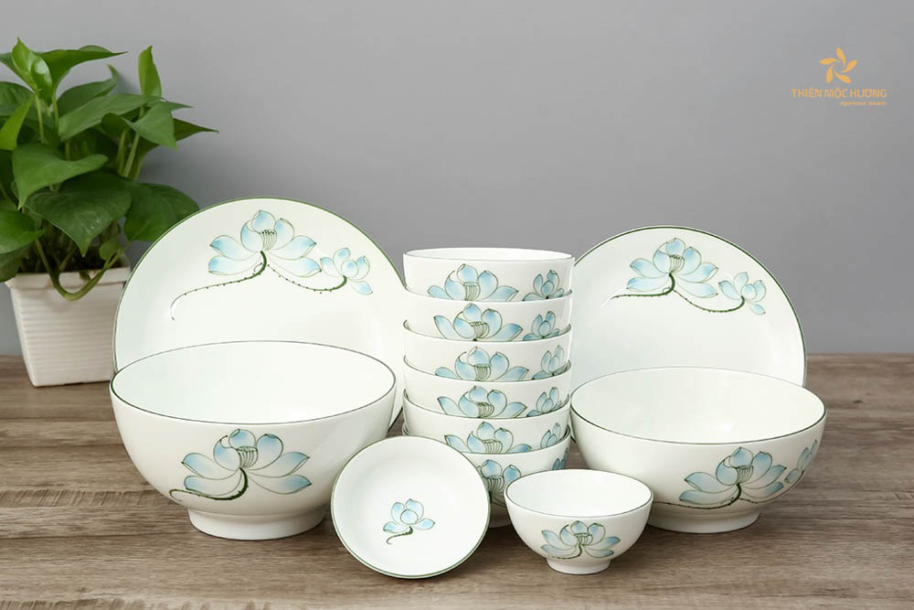 Bộ chén sứ