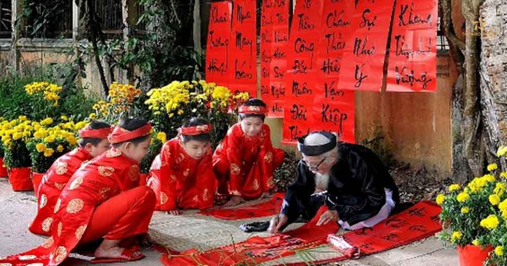 qua-tet-y-nghia-2024-12 Tặng tranh và câu đối tết