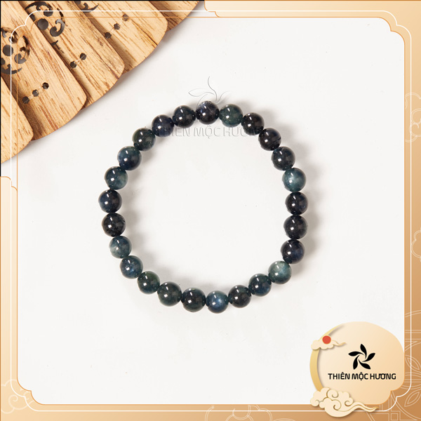 Đá Sapphire mang lại may mắn và tài lộc cho nam mạng Canh Tý 1960.