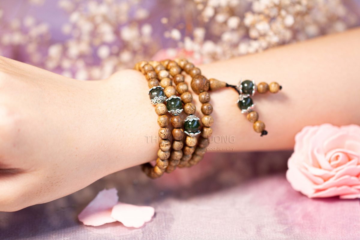 Vòng tay Trầm Hương - vòng phong thủy