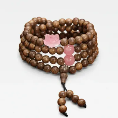 vong-108-hat-lien-hoa-anh-dao-tram-toc-thien-moc-huong-1-400x400-1 vòng tay trầm hương