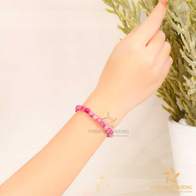 vong-tay-da-ruby Vòng tay đá ruby