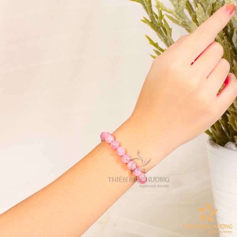 vong-tay-da-thach-anh-hong Vòng tay đá thạch anh hồng