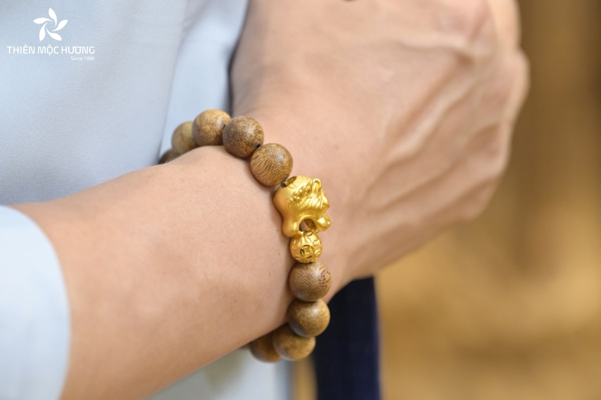 vong-tram-huong-co-y-nghia-gi-04