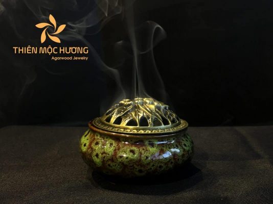 xc3b4ng-tre1baa7m-hc6b0c6a1ng-mang-le1baa1i-vc3b4-vc3a0n-tc3a1c-de1bba5ng-khie1babfn-be1baa1n-be1baa5t-nge1bb9d-khi-se1bbad-de1bba5ng-534x400-1 Xông trầm hương khi đem điện thoại mới về nhà