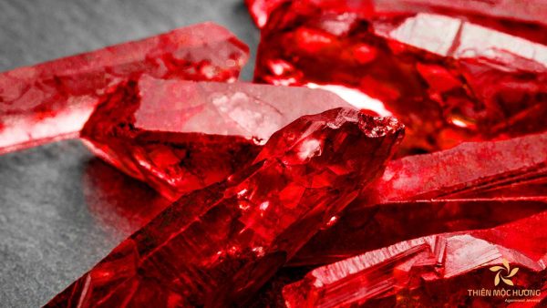 y-nghia-cua-da-ruby-3-e1634043521731 Ý nghĩa của ruby trong đời sống vô cùng quan trọng