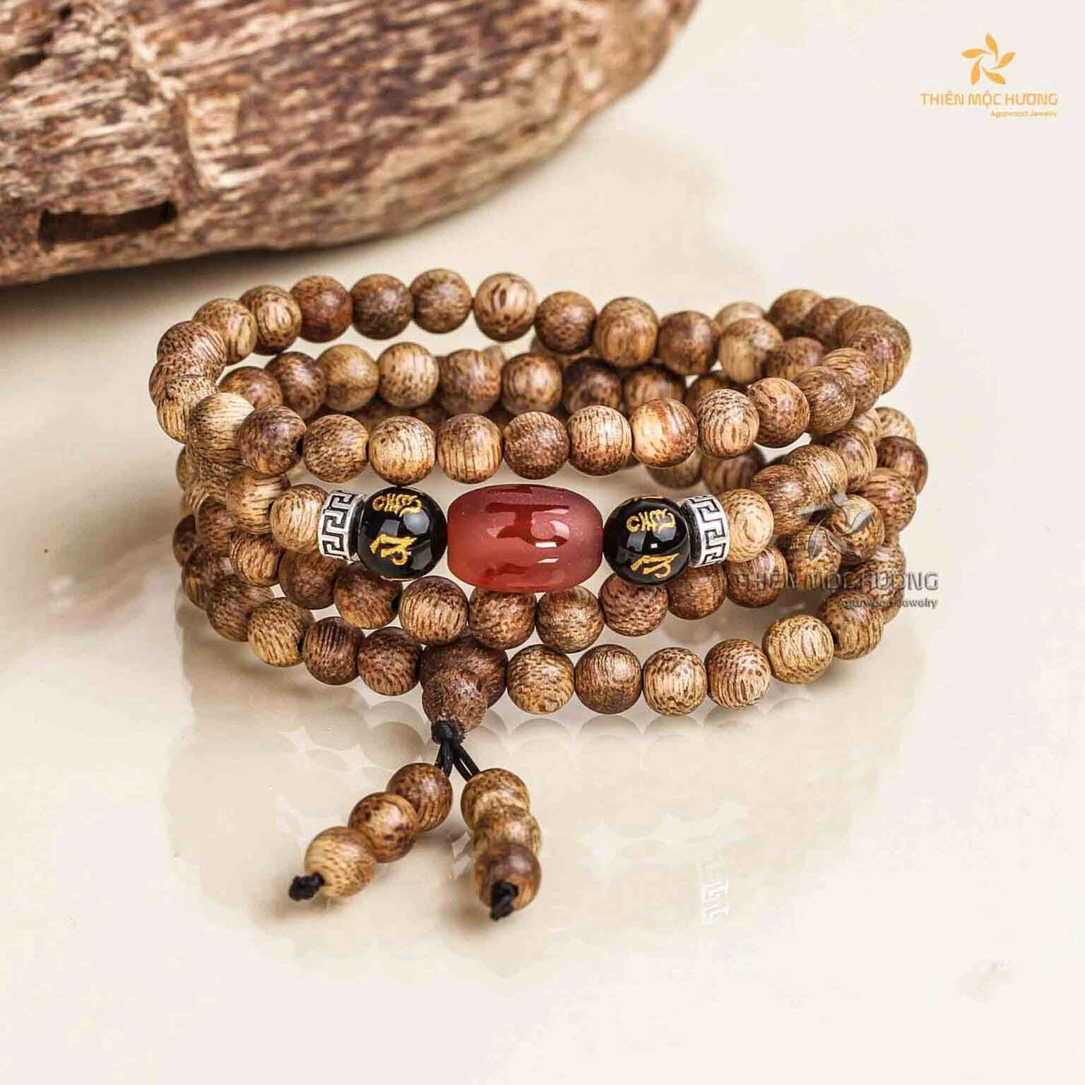 Vòng tay Trầm Hương 108 Mẫn Đỗ Tâm An – Charm Hồng Mẫn Đỗ