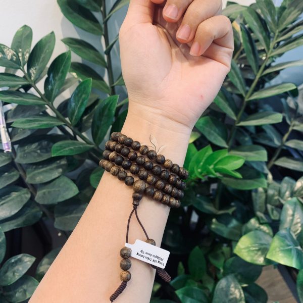 Vòng tay trầm hương 108 philip VIP