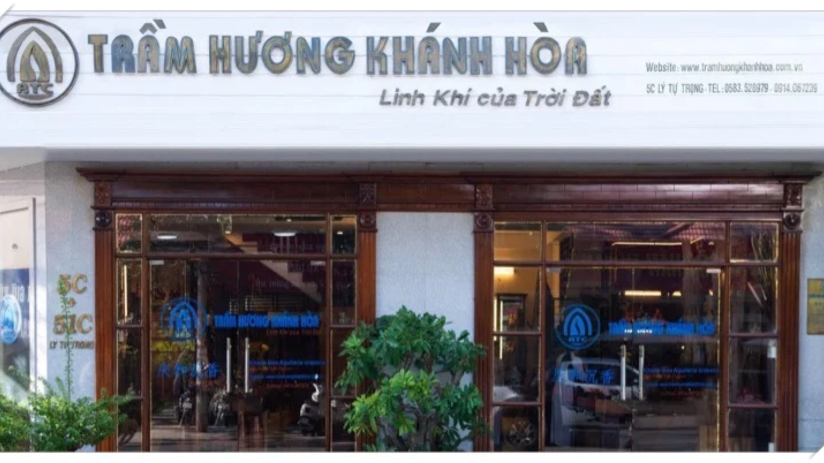 Agarwood Nha Trang - Địa chỉ mua nhang trầm hương và trang sức trầm Nha Trang