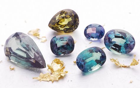 alexandrite-2 Đá Alexandrite được coi là một trong những loại đá quý hiếm nhất trên thế giới
