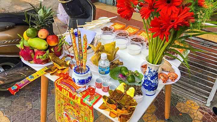 Lễ vật để cúng văn khấn mùng 1 Tết năm 2024