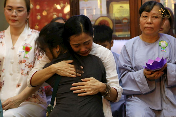 bai-hat-vu-lan-bao-hieu-3-1 Đây có lẽ là lĩnh vực mà hít trầm hương có tác dụng gì được thể hiện rõ ràng và được ghi nhận nhiều nhất