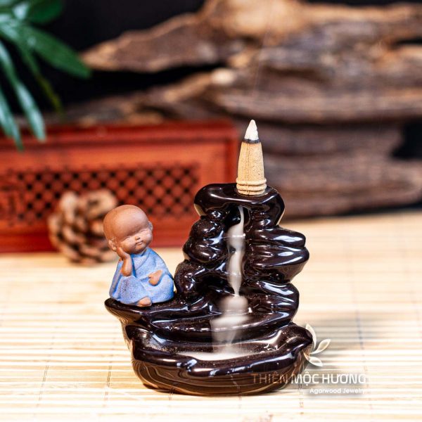 ban-sao-cua-thac-khoi-va-lu-huong-nhang-tram-huong-thien-moc-huong-4-e1636942650805 Thác khói trầm hương