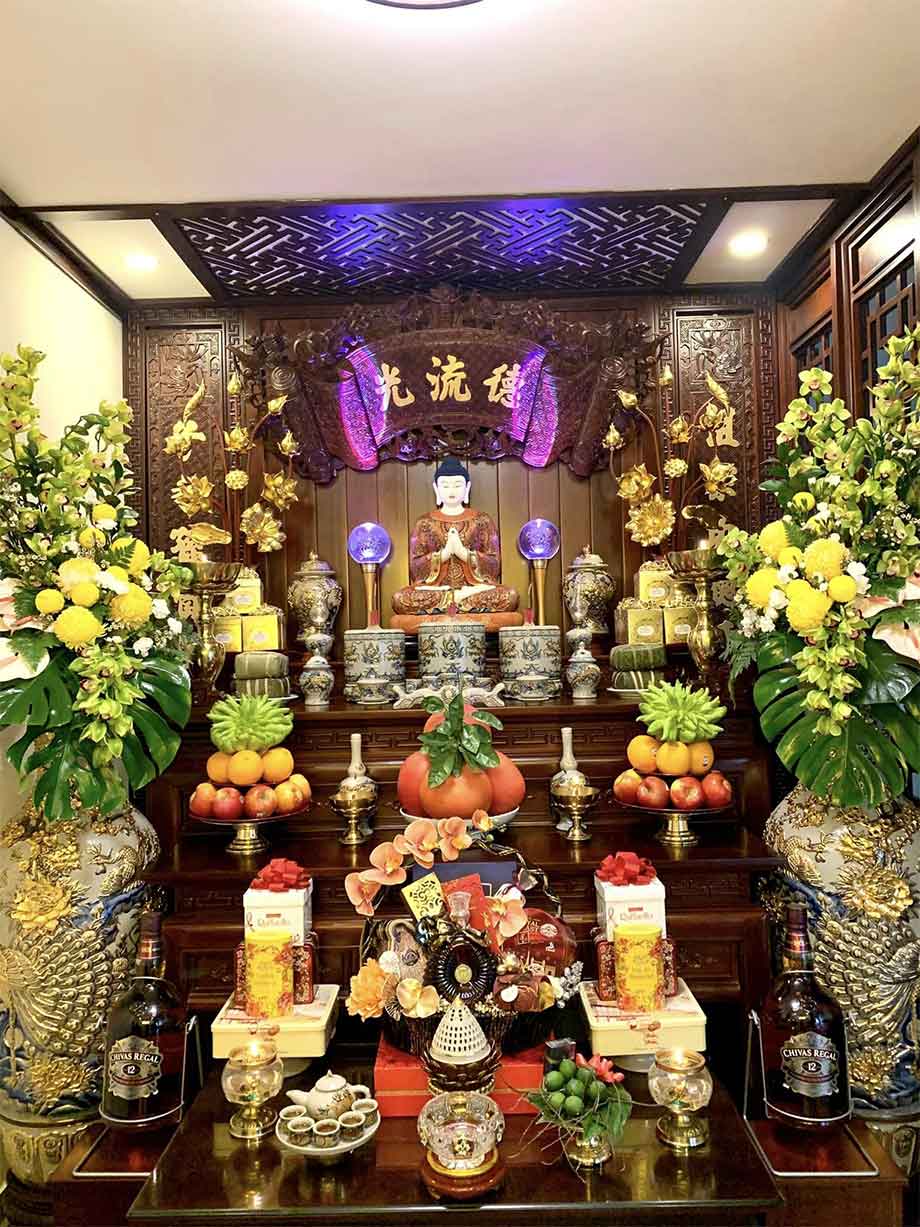 ban-tho-phat-ngay-tet-1 Mẫu trang trí bàn thờ Phật ngày Tết
