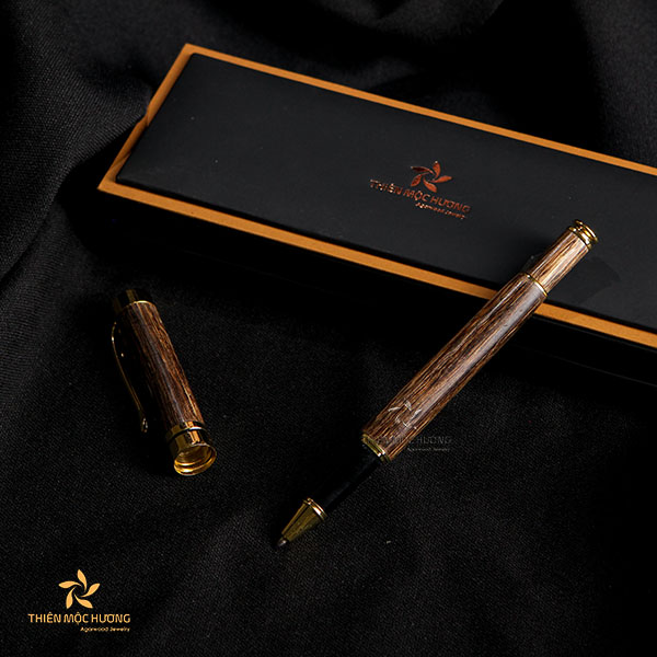 Bút trầm hương sẽ là quà tặng 20/11 cho cô giáo mầm non vô cùng thiết thực