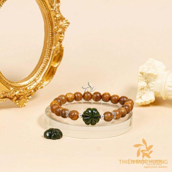 cac-loai-da-quy-theo-thang-sinh-8 Vòng tay chuỗi hạt Trầm Hương kết hợp đá phong thuỷ cho người mệnh Mộc