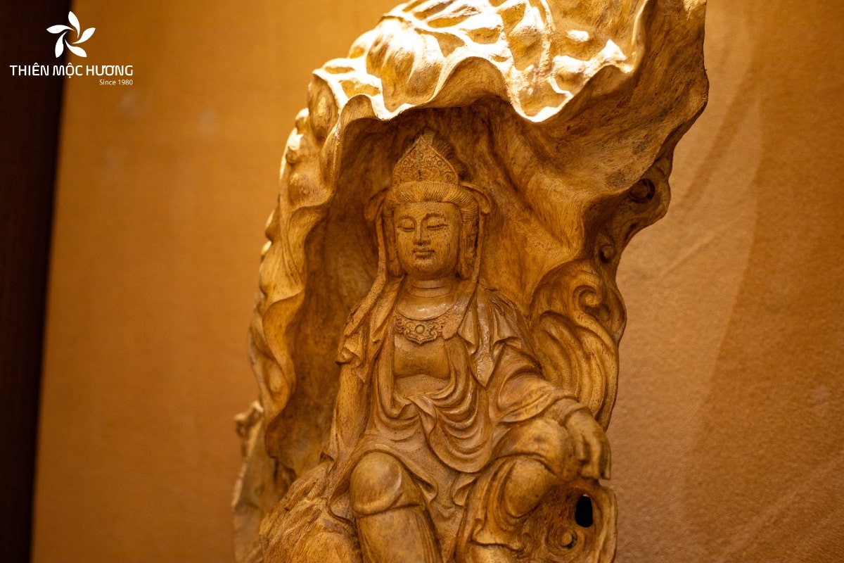 cac-loai-tram-06 Sản phẩm trầm hương vừa mang giá trị nghệ thuật vừa biểu trưng cho bình an và thịnh vượng