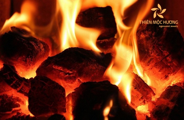 cách đốt bột trầm hương