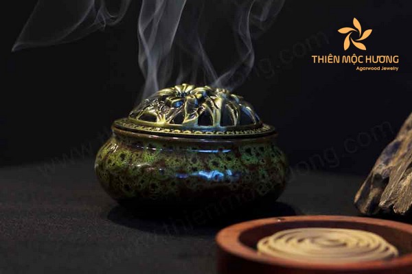 cach-dot-tram-huong-1-1 mùi hương trầm