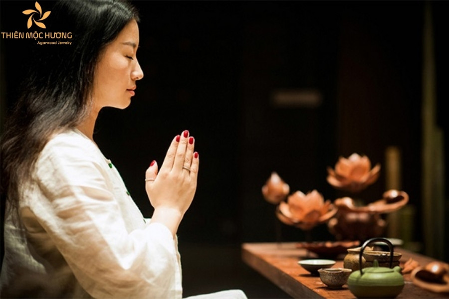 cach-ung-dung-tram-huong-vao-thiet-ke-noi-that