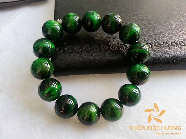 da-mat-ho-hop-voi-tuoi-nao-9 đá mắt hổ hợp với tuổi nào cho người mệnh Mộc chính là xanh lục