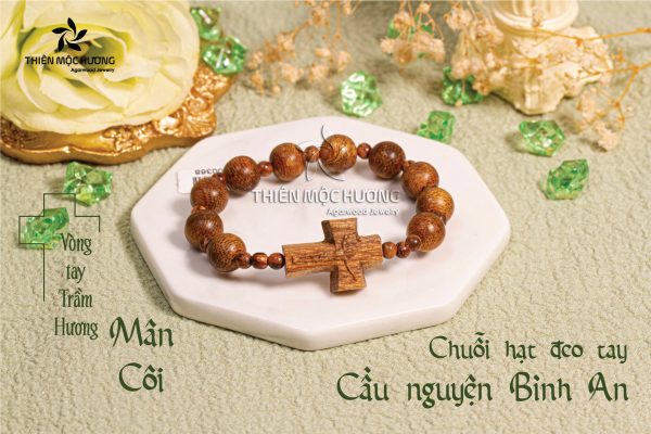 Vòng trầm hương Thiên Mộc Hương