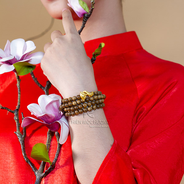 deo-vong-3-chiec-co-tot-khong-13