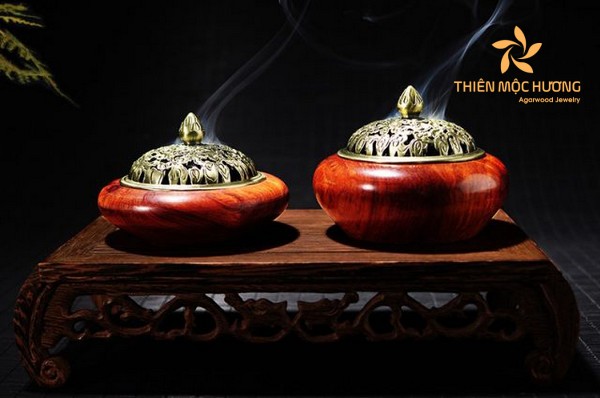 đốt trầm hương có tốt cho trẻ sơ sinh