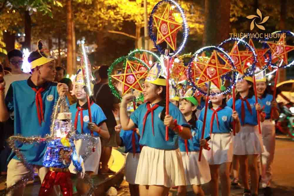 "Cắc tùng cắc tùng" với lời bài hát dễ nhớ