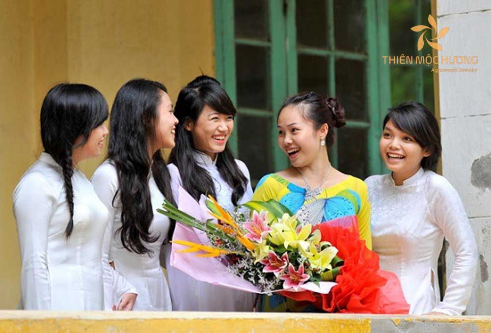 Lời chúc 20/10 cho cô giáo hài hước