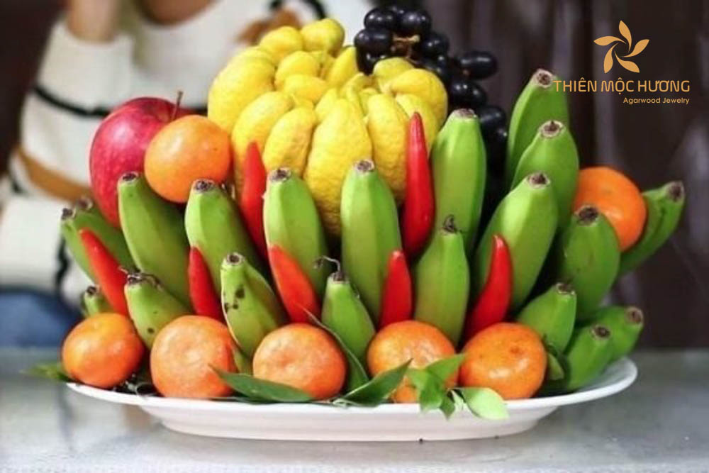 Mâm ngũ quả trung thu miền Trung có những trái cây đơn giản