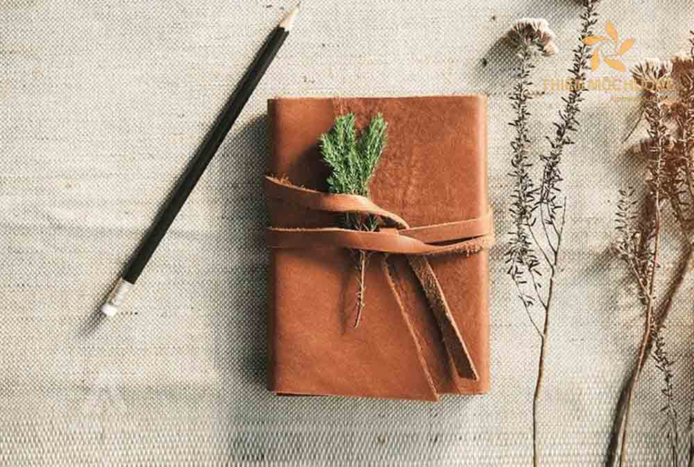 qua-20-11-tang-thay-giao-10 Sổ tay giúp thầy giáo ghi và ghi nhớ những thông tin