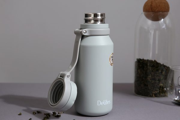 qua-sinh-nhat-cho-nam-1-4-e1639400941749 Món quà tặng bạn trai là bình nước rất tiện lợi