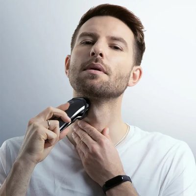 qua-sinh-nhat-cho-nam2-2-400x400-1 Máy cạo râu - Món quà tặng bạn trai tiện lợi