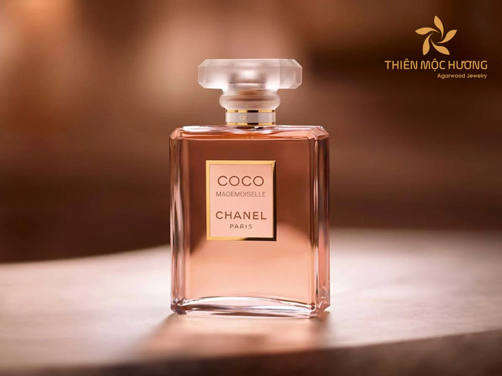 Nước hoa là quà tặng bạn gái vô cùng ý nghĩa trong ngày 20/10