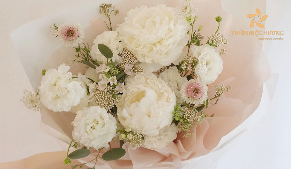 Quà tặng cô 20 tháng 11 là hoa tươi